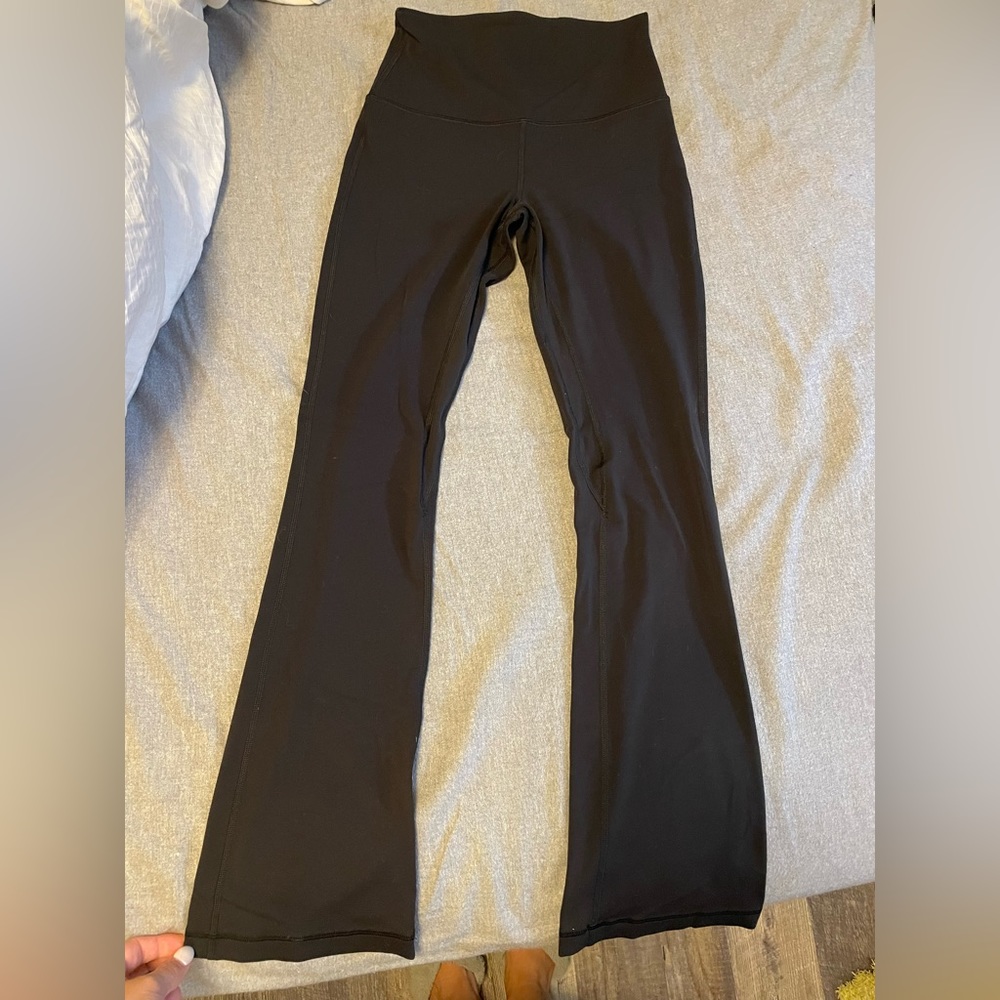 Lululemon Align high rise mini- flared pant 28" SIZE 4